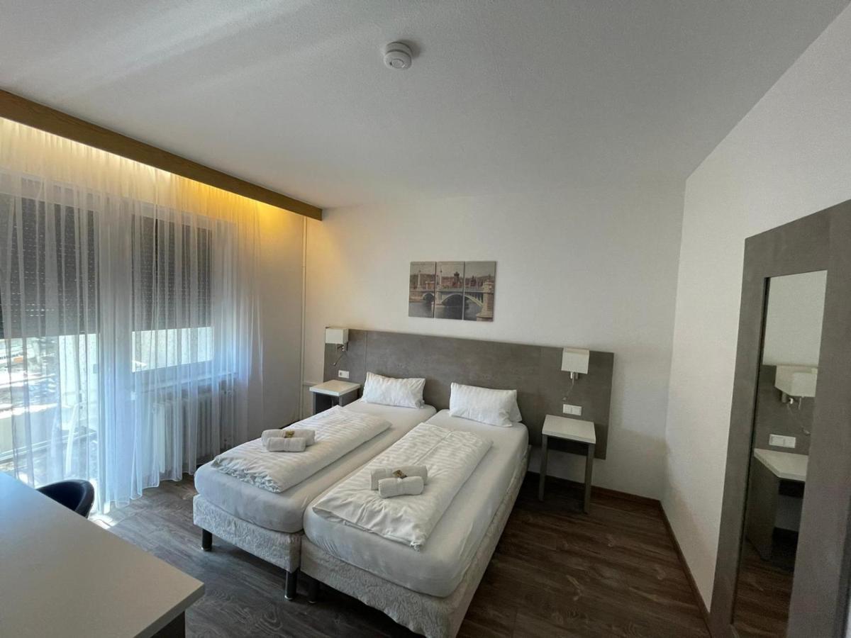 מקנבורן Hotel Wiesental Naehe Friedrichshafen מראה חיצוני תמונה