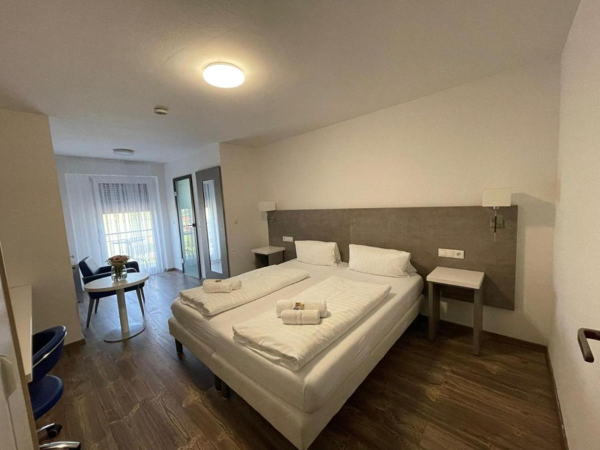 מקנבורן Hotel Wiesental Naehe Friedrichshafen מראה חיצוני תמונה