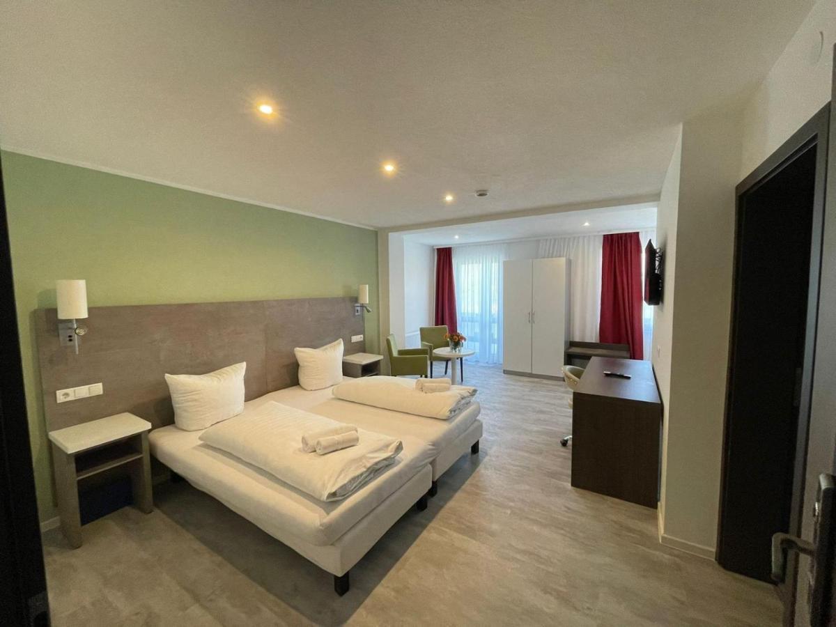 מקנבורן Hotel Wiesental Naehe Friedrichshafen מראה חיצוני תמונה