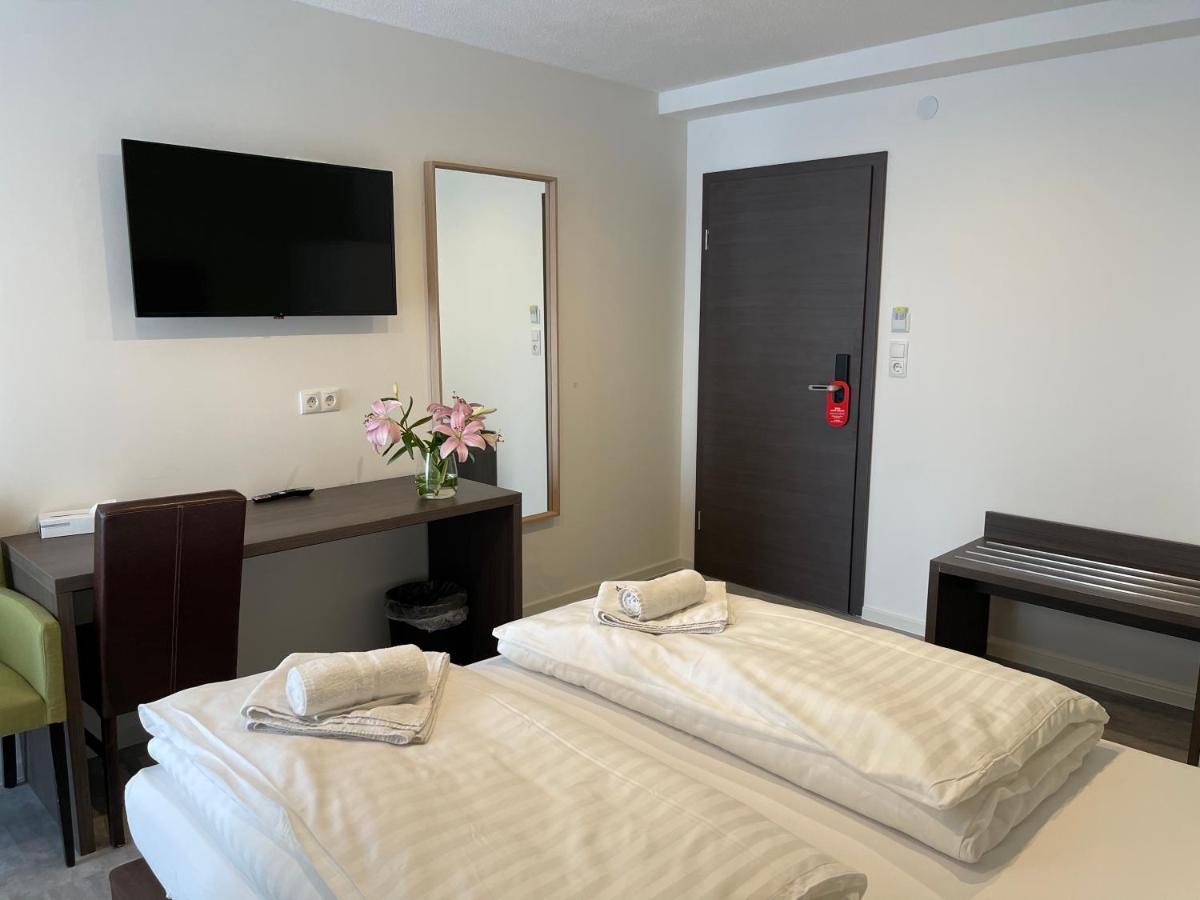מקנבורן Hotel Wiesental Naehe Friedrichshafen מראה חיצוני תמונה