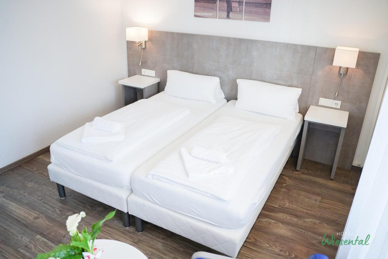 מקנבורן Hotel Wiesental Naehe Friedrichshafen מראה חיצוני תמונה